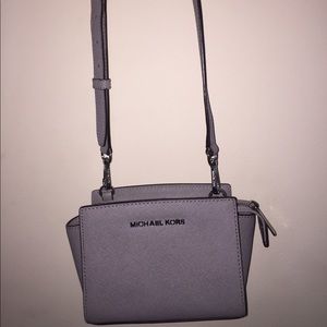 Michael Kors small gray cross body purse